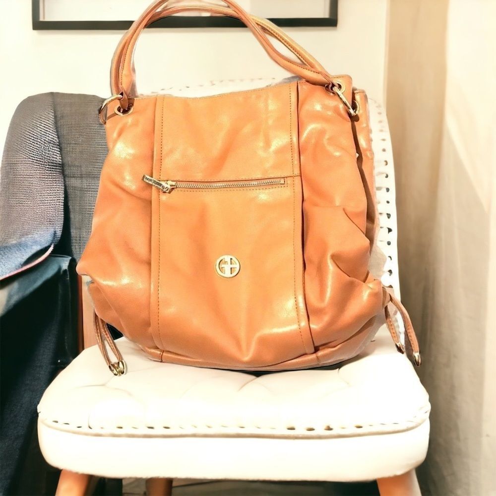 Giani Bernini Camel Leather Purse